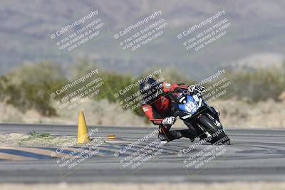 media/Jan-15-2026-Racers Edge (Thu) [[dfebeb70ab]]/2-A Group/Session 5 (Turn 5)/